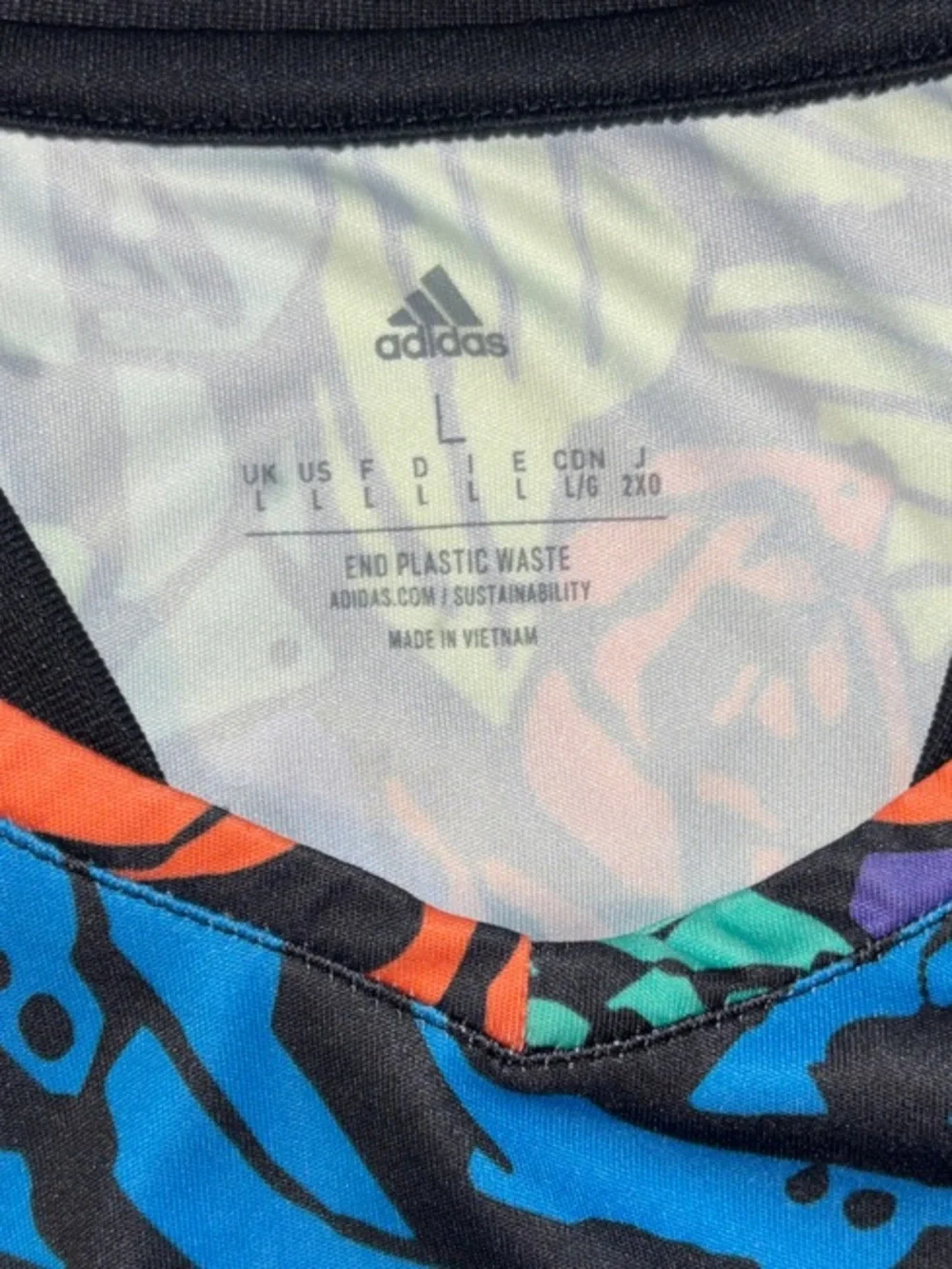 adidas this tiro